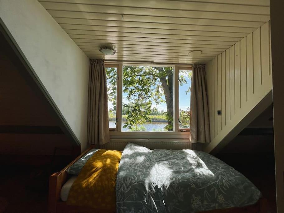 Onder De Kastanje! Villa Koedijk Luaran gambar