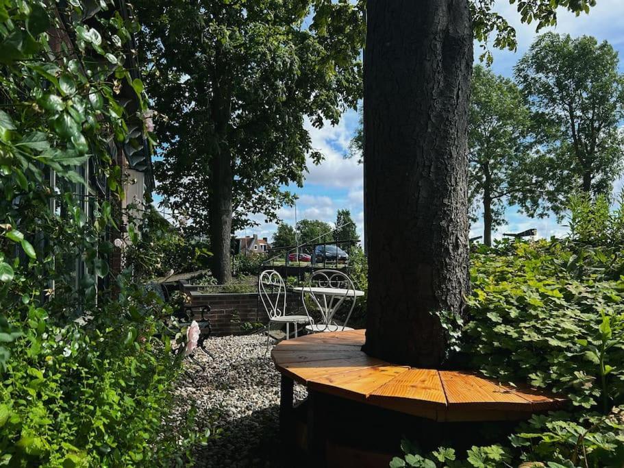 Onder De Kastanje! Villa Koedijk Luaran gambar